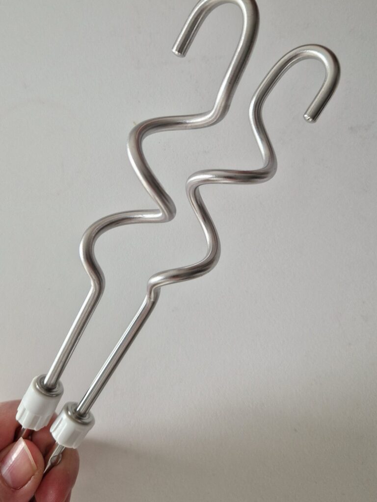 ハンドミキサーについているねじねじ棒